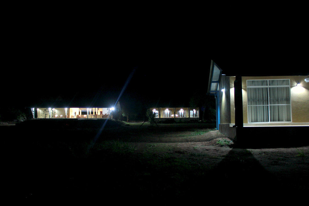 Rho Sigiriya Lake Edge Retreat Kibissa Екстериор снимка